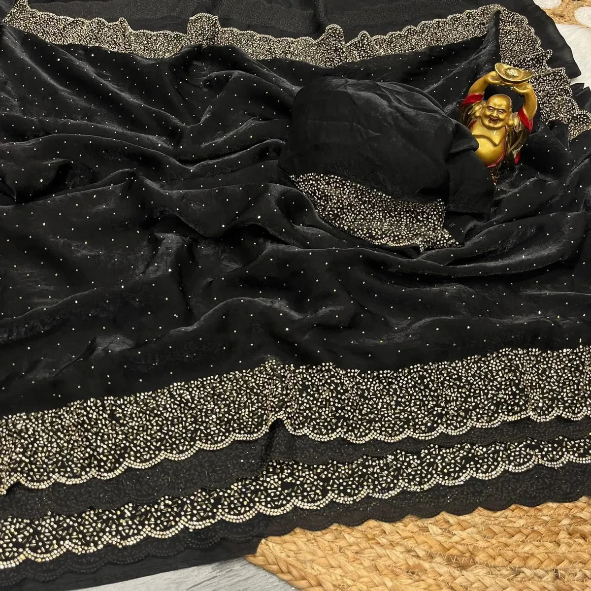 Most Ever Gorgeous Space Silk Saree With Attractive Blouse Piece