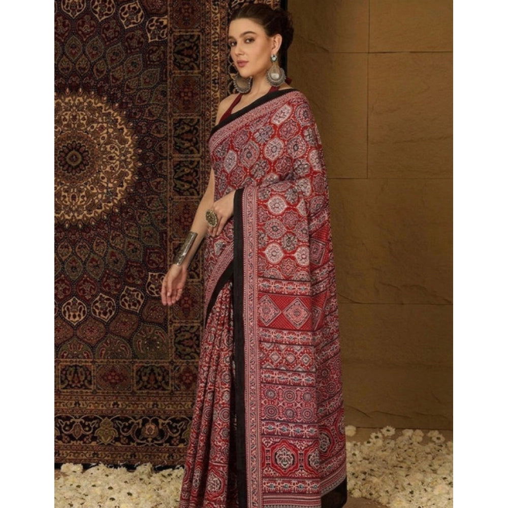 Women's Crepe Printed Saree With Unstitched Blouse 5.5Mtr (Maroon)