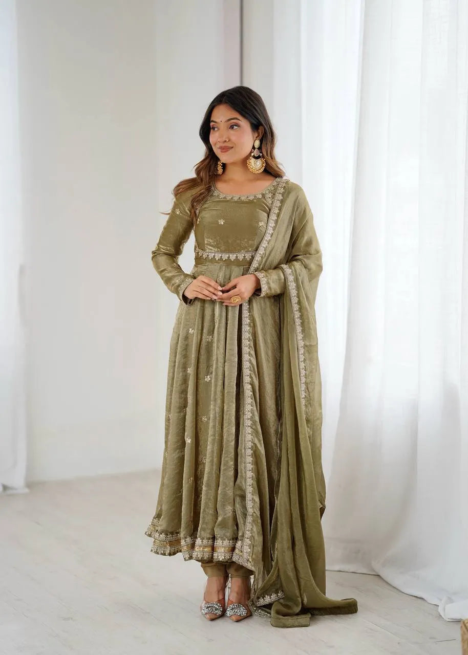 Fandy Silk Gown With Dupatta