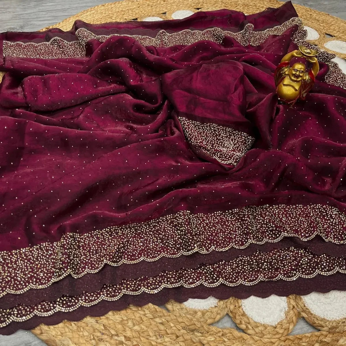 Most Ever Gorgeous Space Silk Saree With Attractive Blouse Piece